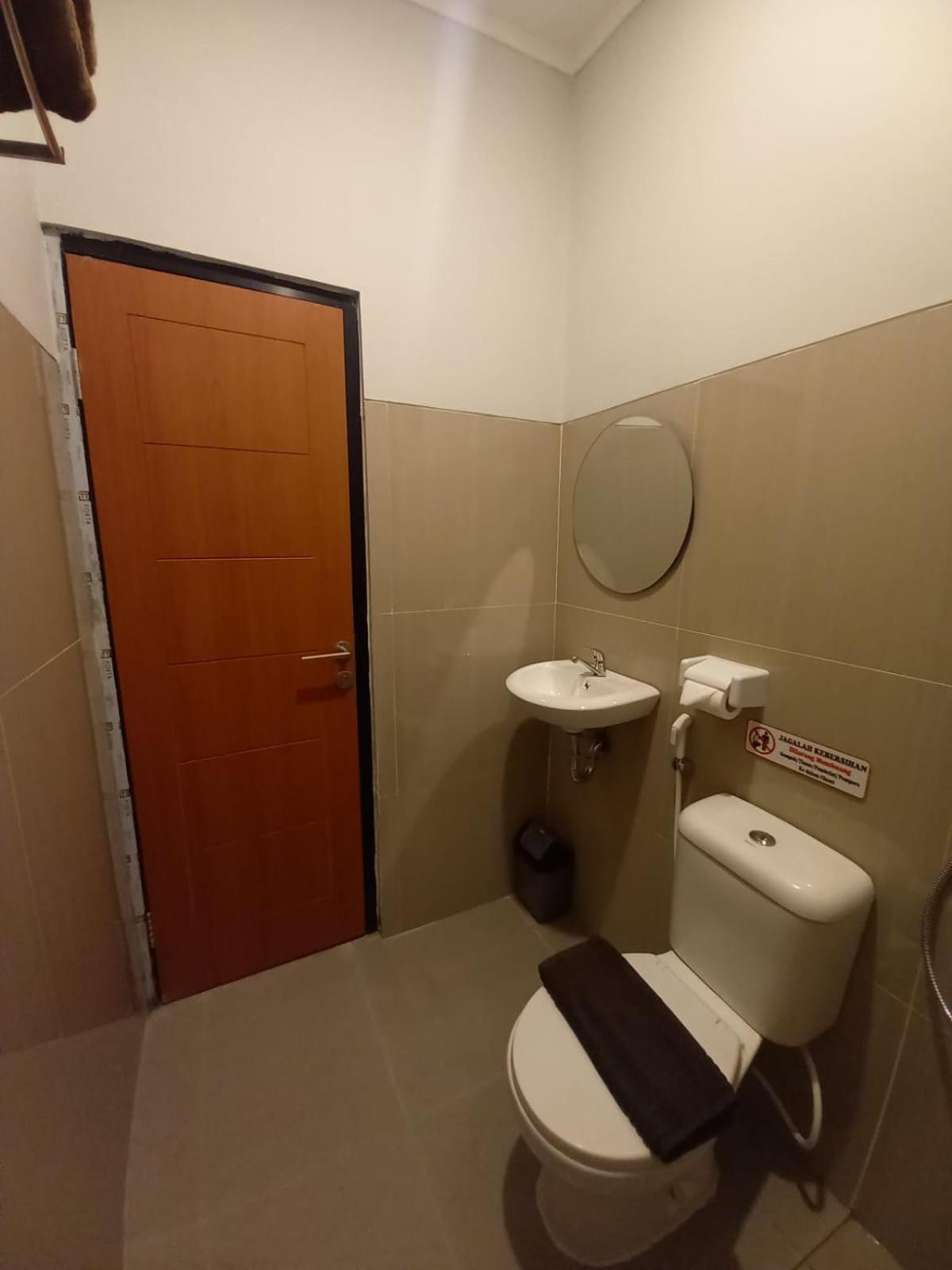 Bintaro 24 Hotel Джакарта Екстер'єр фото